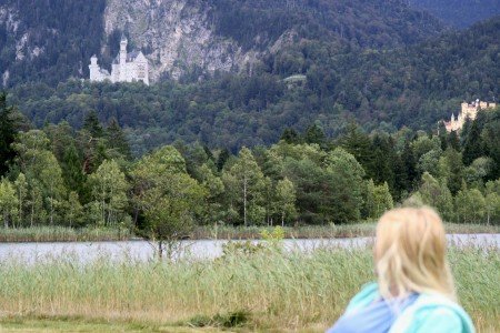 Schloss Neuschwanstein in der Ferne © mami-in-pumps Schloss Neuschwanstein in der Ferne © mami-in-pumps