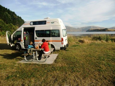 Urlaub im Wohnmobil kann sehr günstig sein © Weltwunderer Urlaub im Wohnmobil kann sehr günstig sein © Weltwunderer