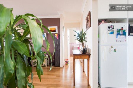 Hinweis im Bild: Hier wohnt eine Familie! © AirBnB.com Hinweis im Bild: Hier wohnt eine Familie! © AirBnB.com