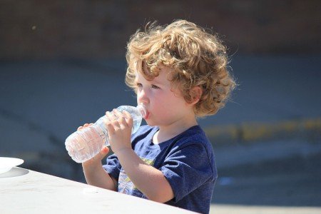 Trinken, trinken, trinken! © FlickR/lindsey gee Trinken, trinken, trinken! © FlickR/lindsey gee