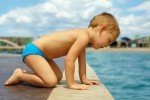 Sicher im Wasser: Sicherheit für Kinder im Pool und drumherum Pools sind toll, aber für Kinder auch eine Gefahrenquelle!