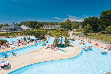 Koffer packen & Reisegutschein gewinnen!