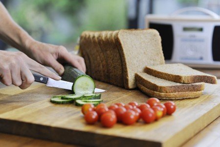 Beim Reisen mit Allergien heißt es oft: selbst kochen © Flickr/Highways Agency Beim Reisen mit Allergien heißt es oft: selbst kochen © Flickr/Highways Agency