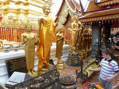 Fremde Kulturen kennenlernen in Chiang Mai/Thailand © Cristina Fremde Kulturen kennenlernen in Chiang Mai/Thailand © Cristina