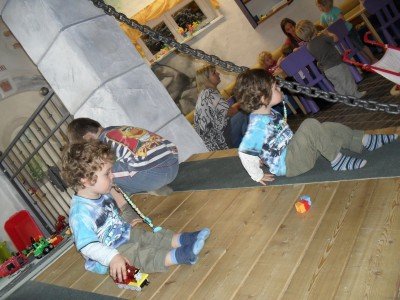 unsere Buben in einem der Spielezimmer © Zwillingsmama777 unsere Buben in einem der Spielezimmer © Zwillingsmama777