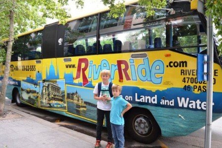 Sightseeing muss auch mal sein, hier in Budapest © Travelfamily.de Sightseeing muss auch mal sein, hier in Budapest © Travelfamily.de