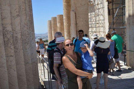 Touristenmassen an der Akropolis © travelfamily.de Touristenmassen an der Akropolis © travelfamily.de