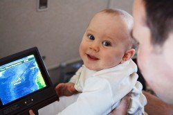 Flugreisen mit Stillbaby sind super!