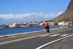 Mit dem Kinderwagen im Valle Gran Rey, La Gomera