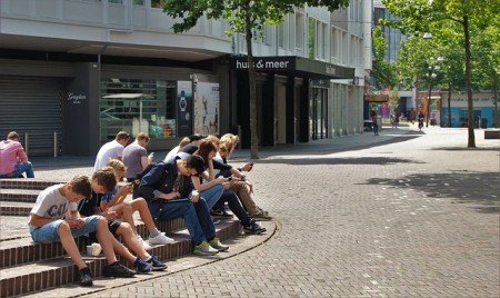 Im Pokémon-Go-Fieber © Pixabay Im Pokémon-Go-Fieber © Pixabay
