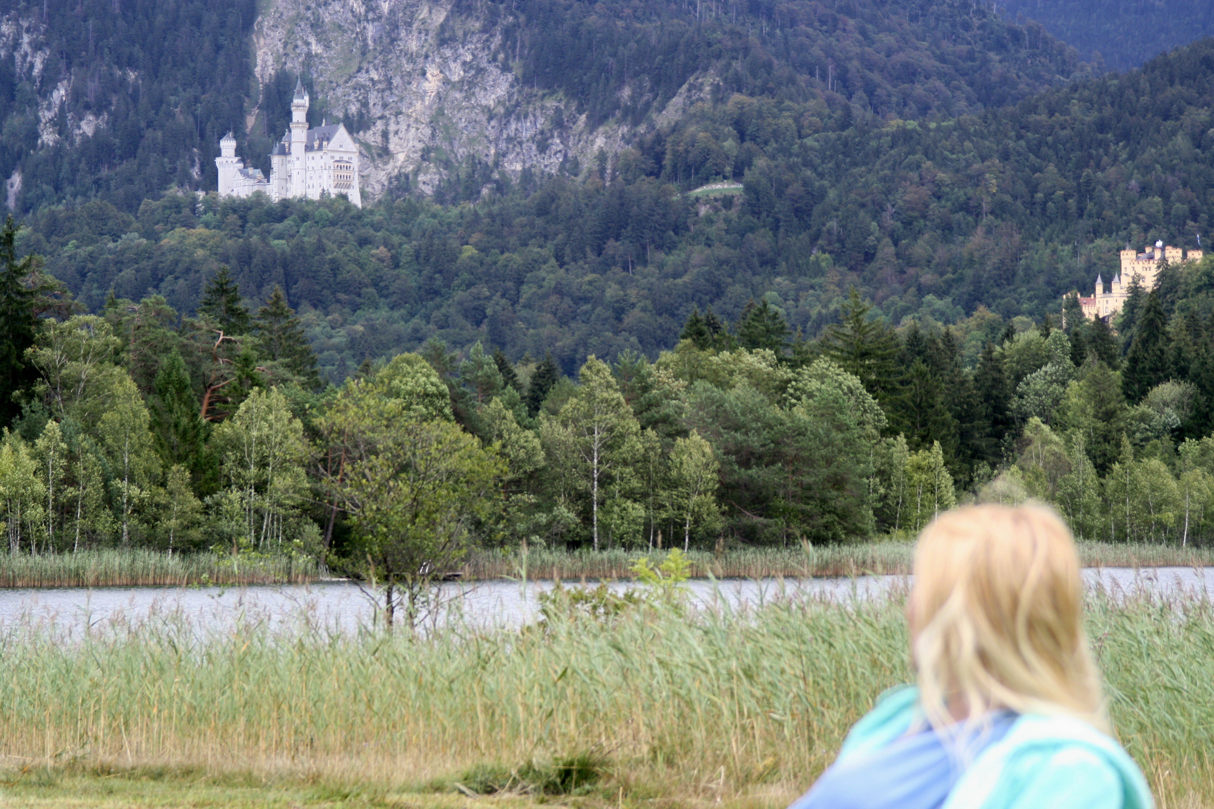 Schloss Neuschwanstein in der Ferne © mami-in-pumps