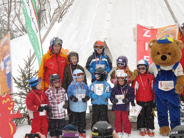 Siegerehrung - krönender Abschluss des Skikurses © FlickR/Skiregion Dachstein West Russbach-Annaberg