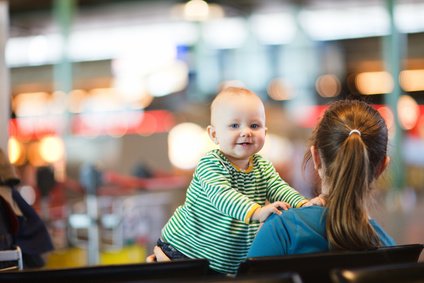 Fliegen mit Babys - gewusst wie! © BlueOrange-Studio - Fotolia.com