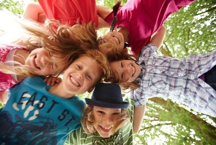 Die ganze Familie zusammen - das tut auch Teenagern gut © Christian Schwier - Fotolia.com Die ganze Familie zusammen - das tut auch Teenagern gut © Christian Schwier - Fotolia.com