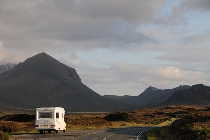 Mit dem Wohnmobil reisen ist toll für Familien © fotopro - Fotolia.com