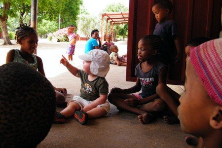 Bei den San in Namibia © Madleen Nothnagel Bei den San in Namibia © Madleen Nothnagel