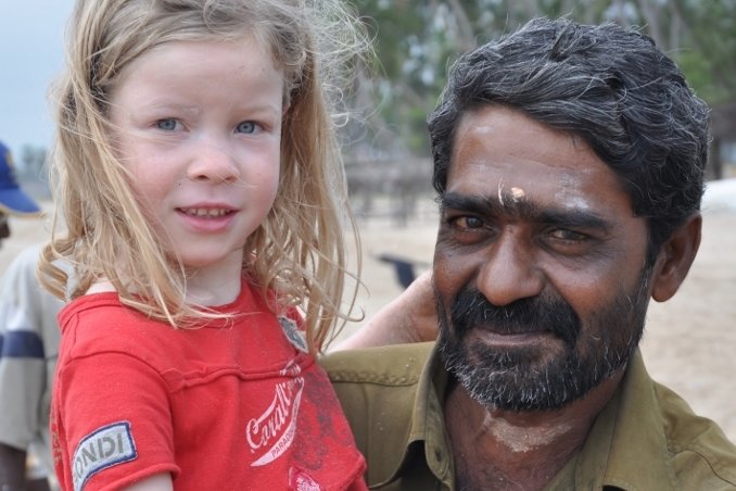 Anouk mit den Fischern auf Du und Du © Wolfgang Stromberg