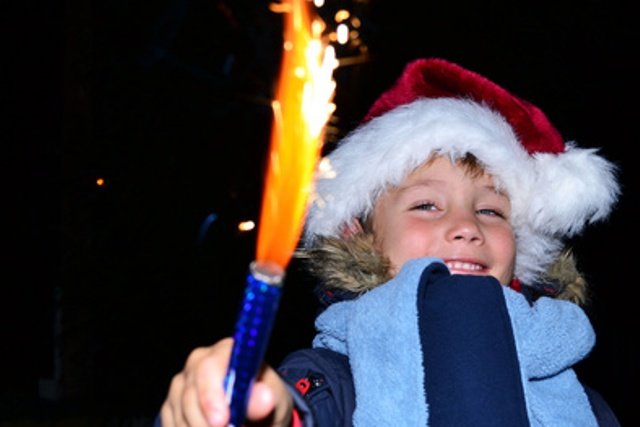Feuerwerk und Knaller - aber sicher! © kids4pictures - Fotolia.com