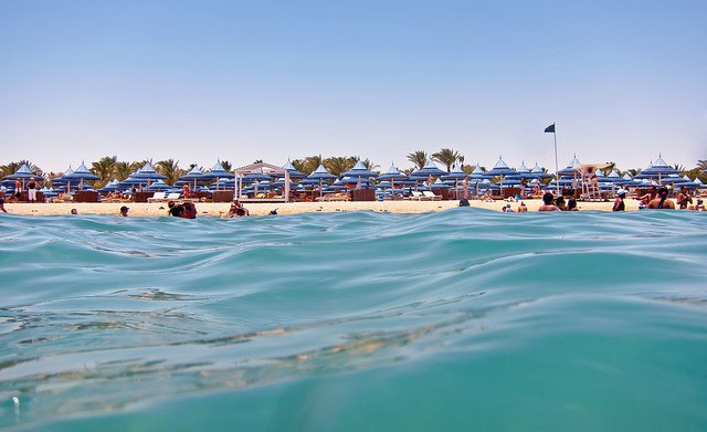 Warmes Wasser in Hurghada gibts auch im Winter © Flickr/Nataraj Metz