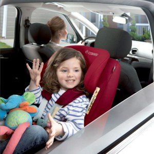 Einer der Testsieger 2015: der Reboarder Maxi-Cosi 2WayPearl mit i-Size-Siegel © Maxi Cosi Einer der Testsieger 2015: der Reboarder Maxi-Cosi 2WayPearl mit i-Size-Siegel © Maxi Cosi