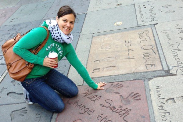 Dajana vor dem Kodak Theatre in Hollywood © Dajana Niepraschk Dajana vor dem Kodak Theatre in Hollywood © Dajana Niepraschk