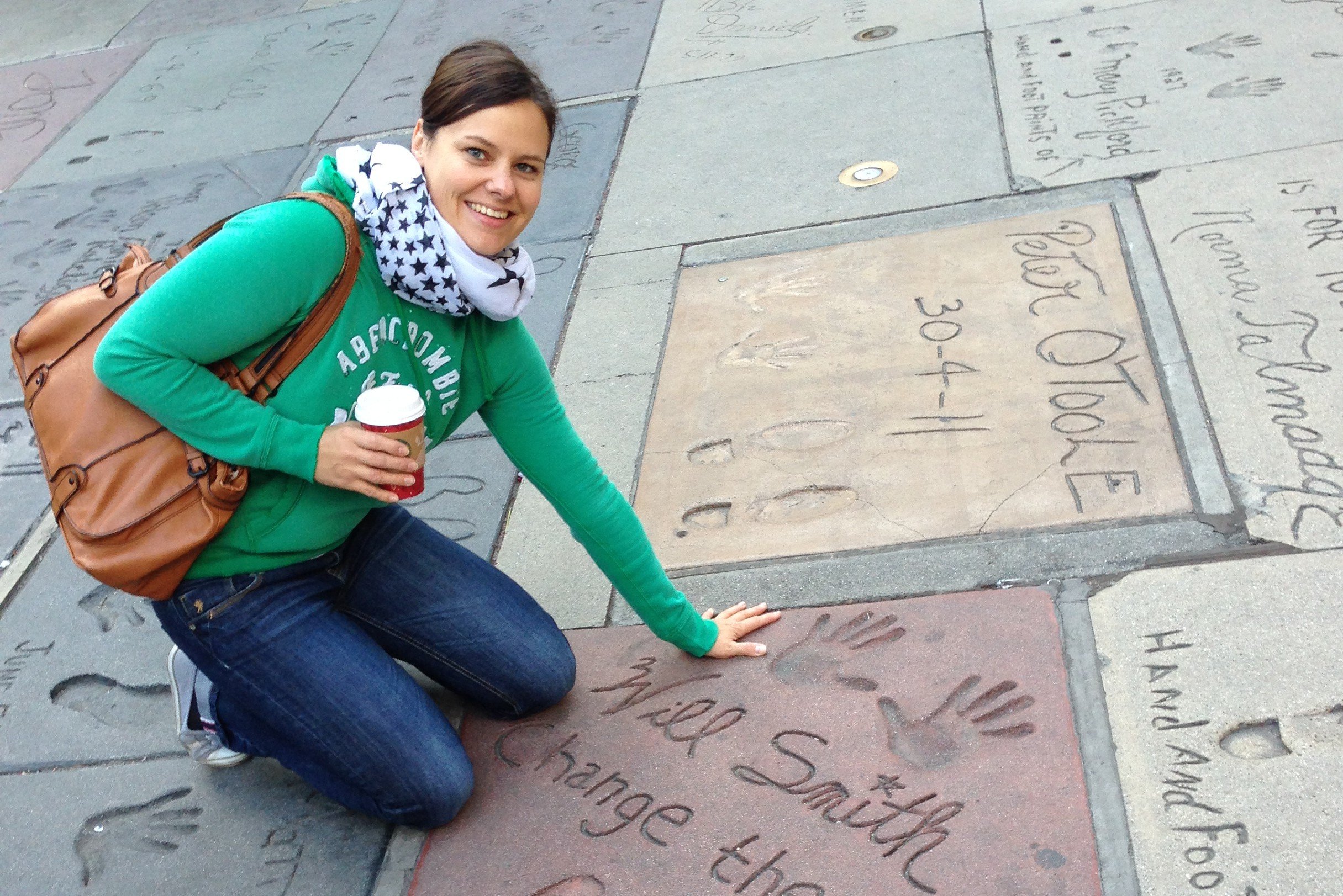 Dajana vor dem Kodak Theatre in Hollywood © Dajana Niepraschk