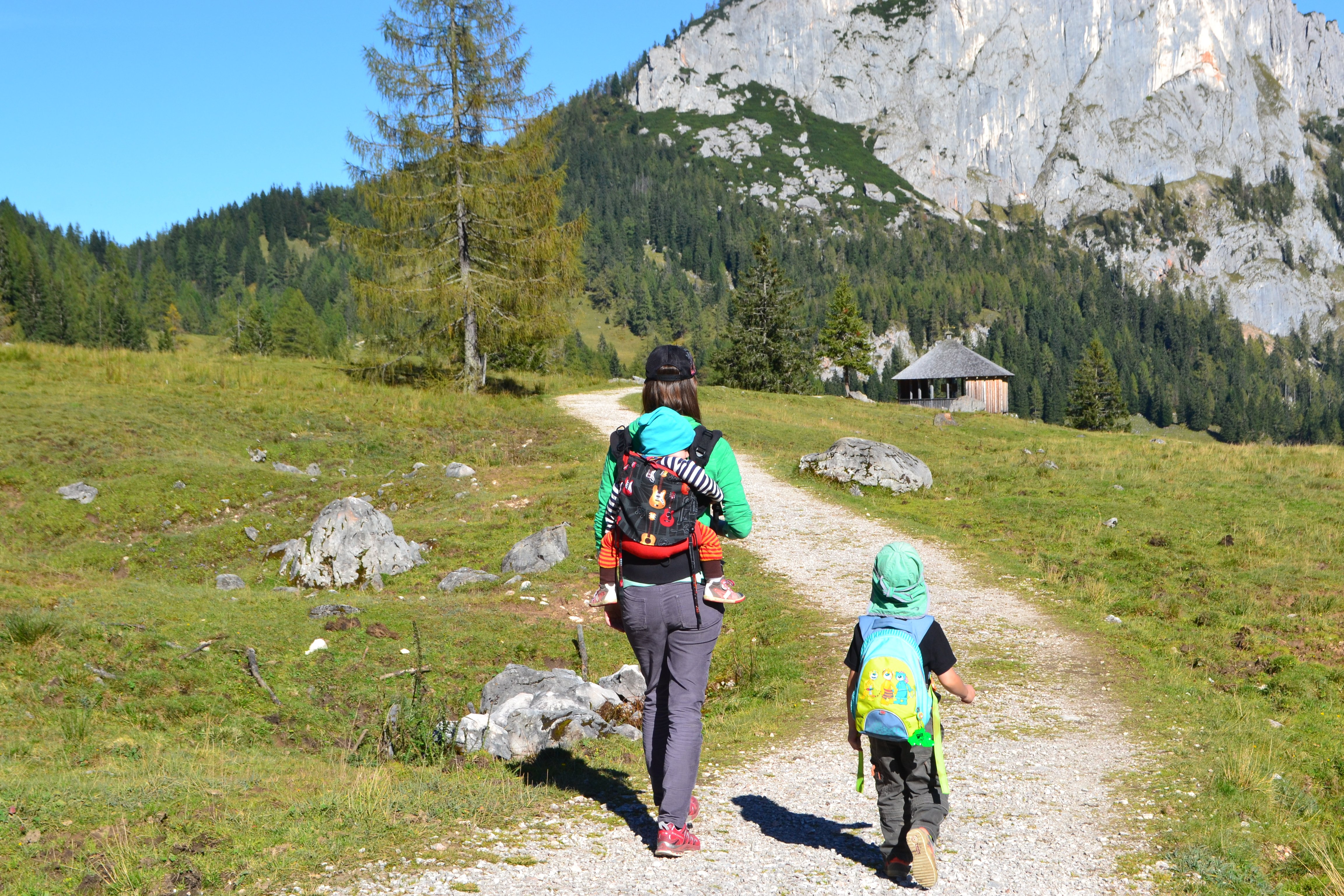 Wandern mit groß und klein © aroundtheworld