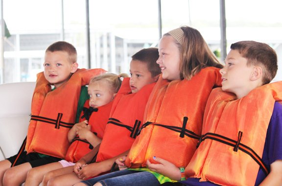 Reisen mit vielen Kindern - Sicherheit geht vor! © Flickr/Jocelyn Wallace Reisen mit vielen Kindern - Sicherheit geht vor! © Flickr/Jocelyn Wallace