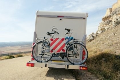 Auch bei Wohnmobilreisen sind Fahrräder eine optimale Ergänzung © Maria Vazquez - Fotolia.com