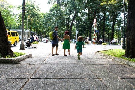 Auch beim Backpacking ist man meist ohne schweren Rucksack unterwegs - hier in Saigon © Weltwunderer Auch beim Backpacking ist man meist ohne schweren Rucksack unterwegs - hier in Saigon © Weltwunderer