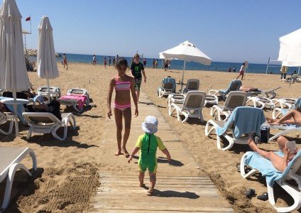 Strandurlaub all inclusive: für Alleinerziehende ein Traum © melaniesandra Strandurlaub all inclusive: für Alleinerziehende ein Traum © melaniesandra