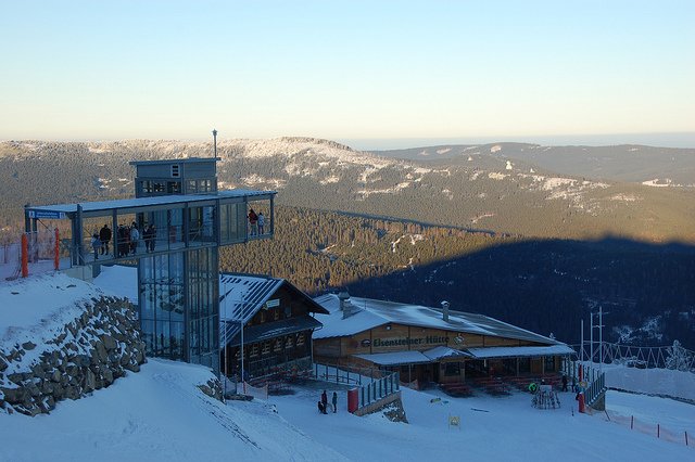 Am Arber im Bayerischen Wald fährt man schon fast alpin Ski © DSC_9893 von Ralf Peter Reimann unter CC BY-SA 2.0