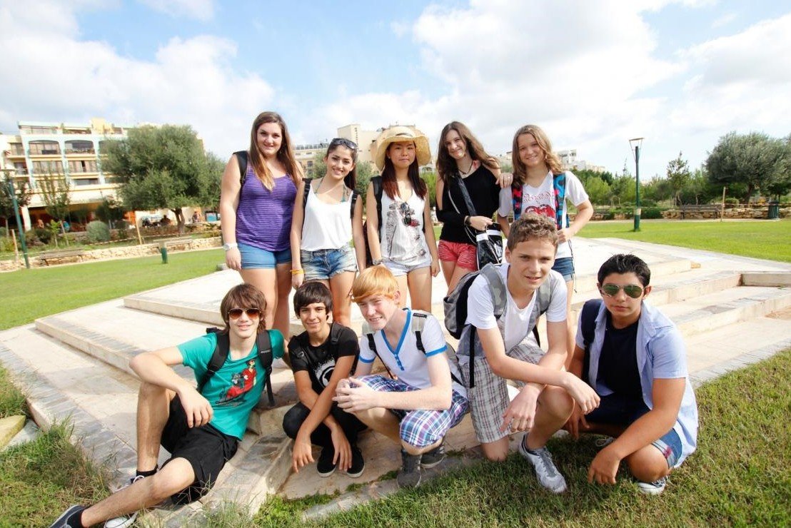 Junge Sprachschüler auf einem Ausflug in Malta © Linguago